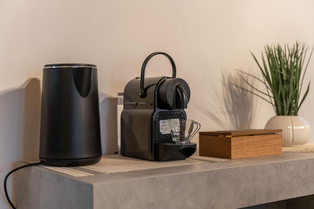 Venezia-Suite HemingwayA Pochi Passi Outlet 노벤타디피아베 외부 사진
