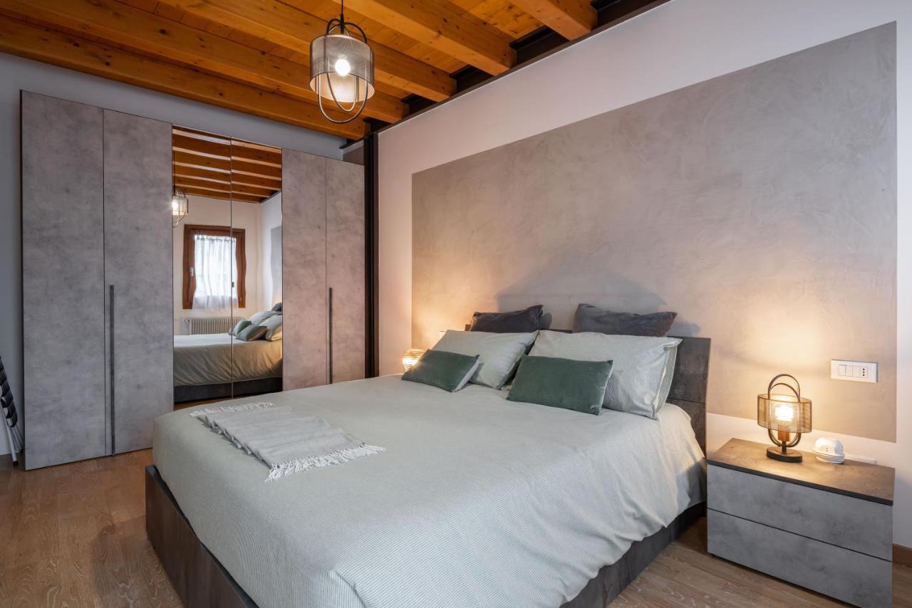 Venezia-Suite HemingwayA Pochi Passi Outlet 노벤타디피아베 외부 사진