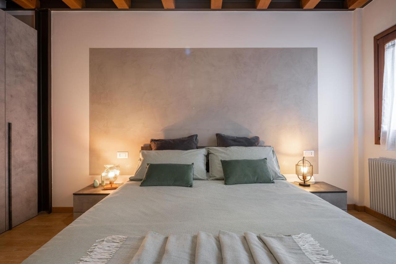 Venezia-Suite HemingwayA Pochi Passi Outlet 노벤타디피아베 외부 사진