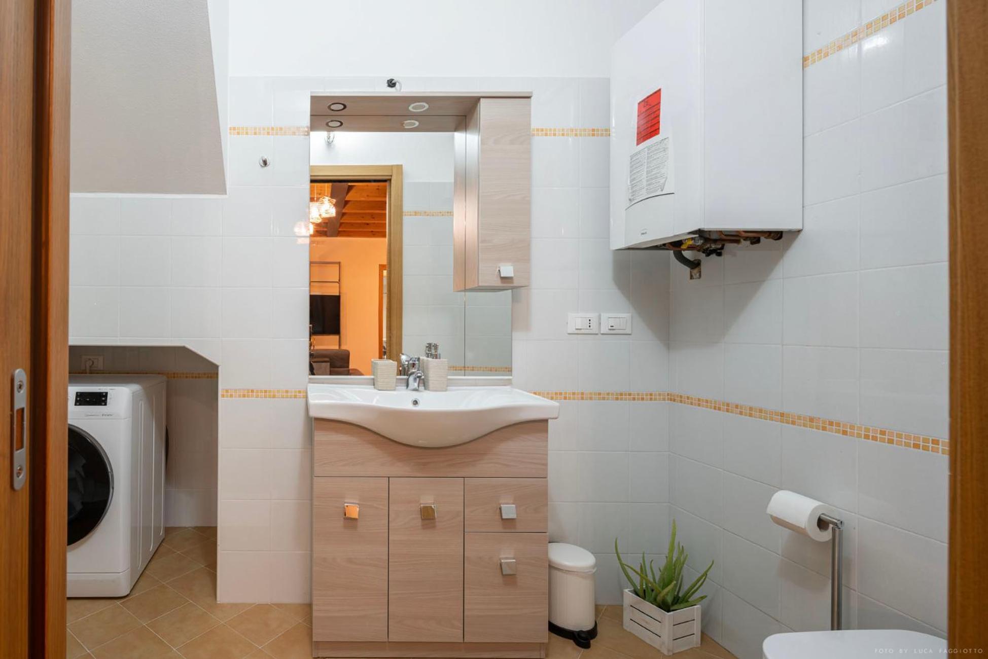 Venezia-Suite HemingwayA Pochi Passi Outlet 노벤타디피아베 외부 사진