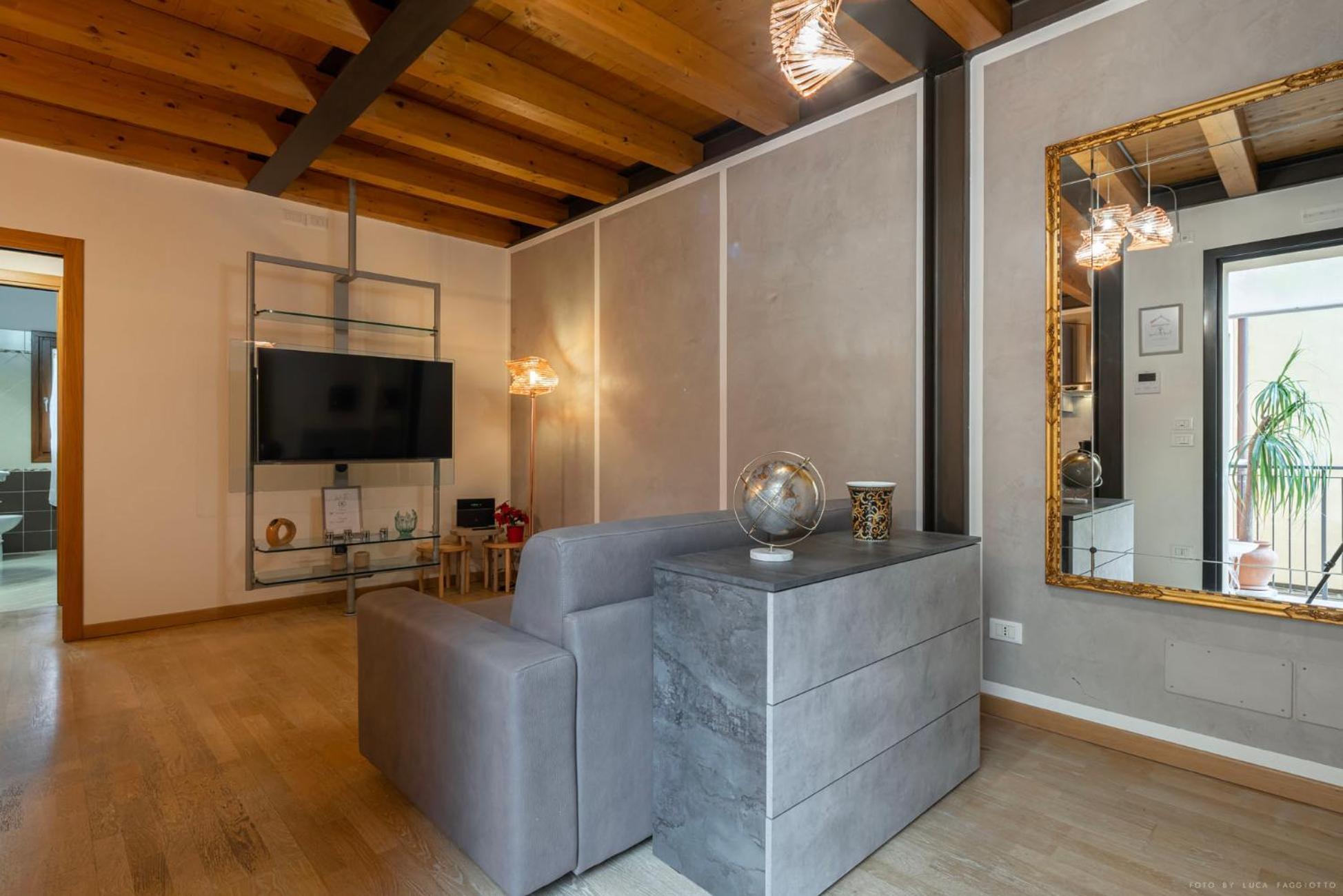 Venezia-Suite HemingwayA Pochi Passi Outlet 노벤타디피아베 외부 사진